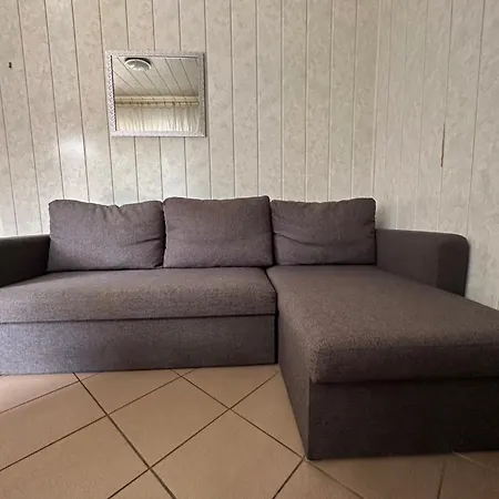 - Letniskowy 2 Сasa de vacaciones *