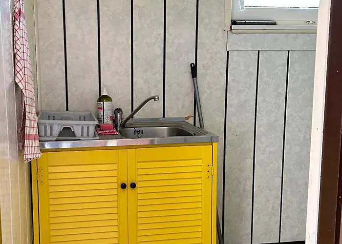 בית נופש - Letniskowy 2 צ'ארזיקובי