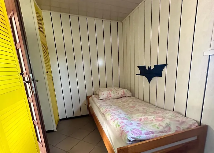 - Letniskowy 2 צ'ארזיקובי